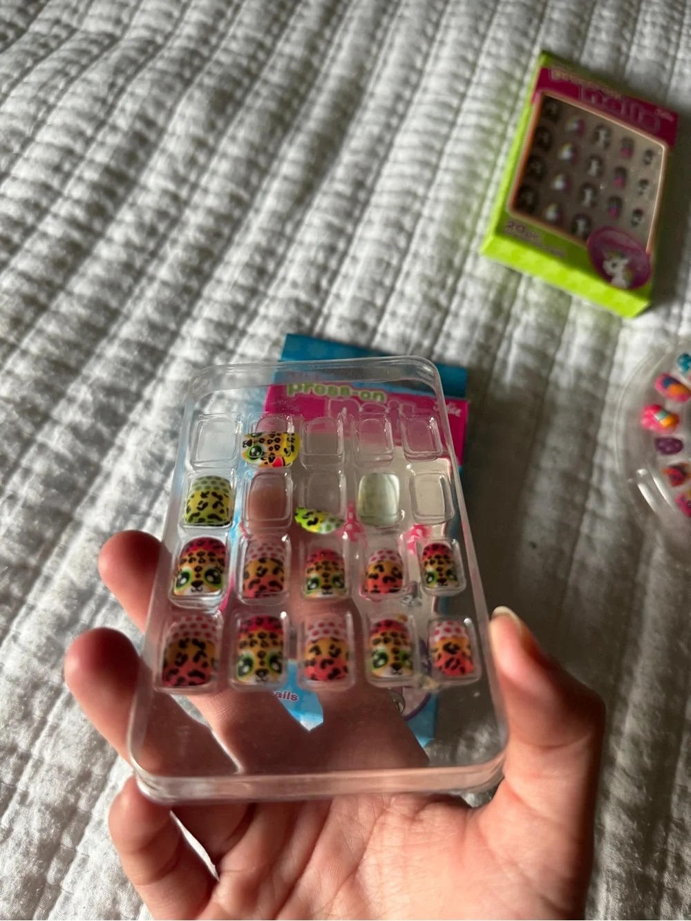 Lot of 5 Vintage Justice Girls Press On Nails Scented 3D Googly Eye Y2K 2000s
